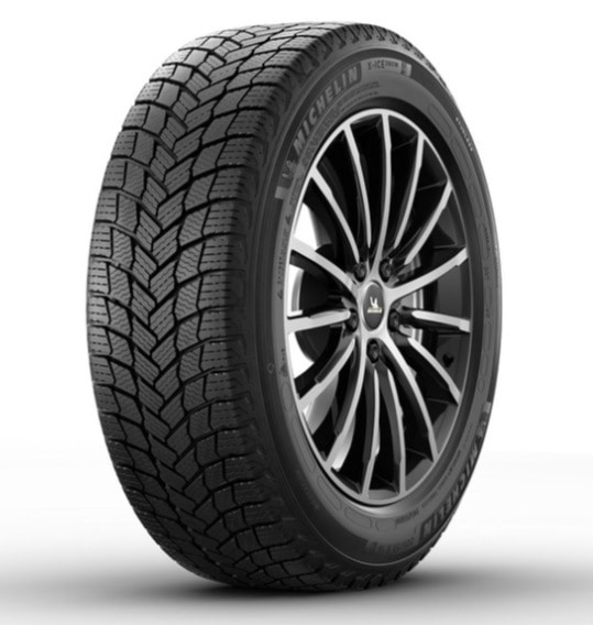 ハイラックス GUN125 スタッドレスタイヤ 265/65R17 トヨタ