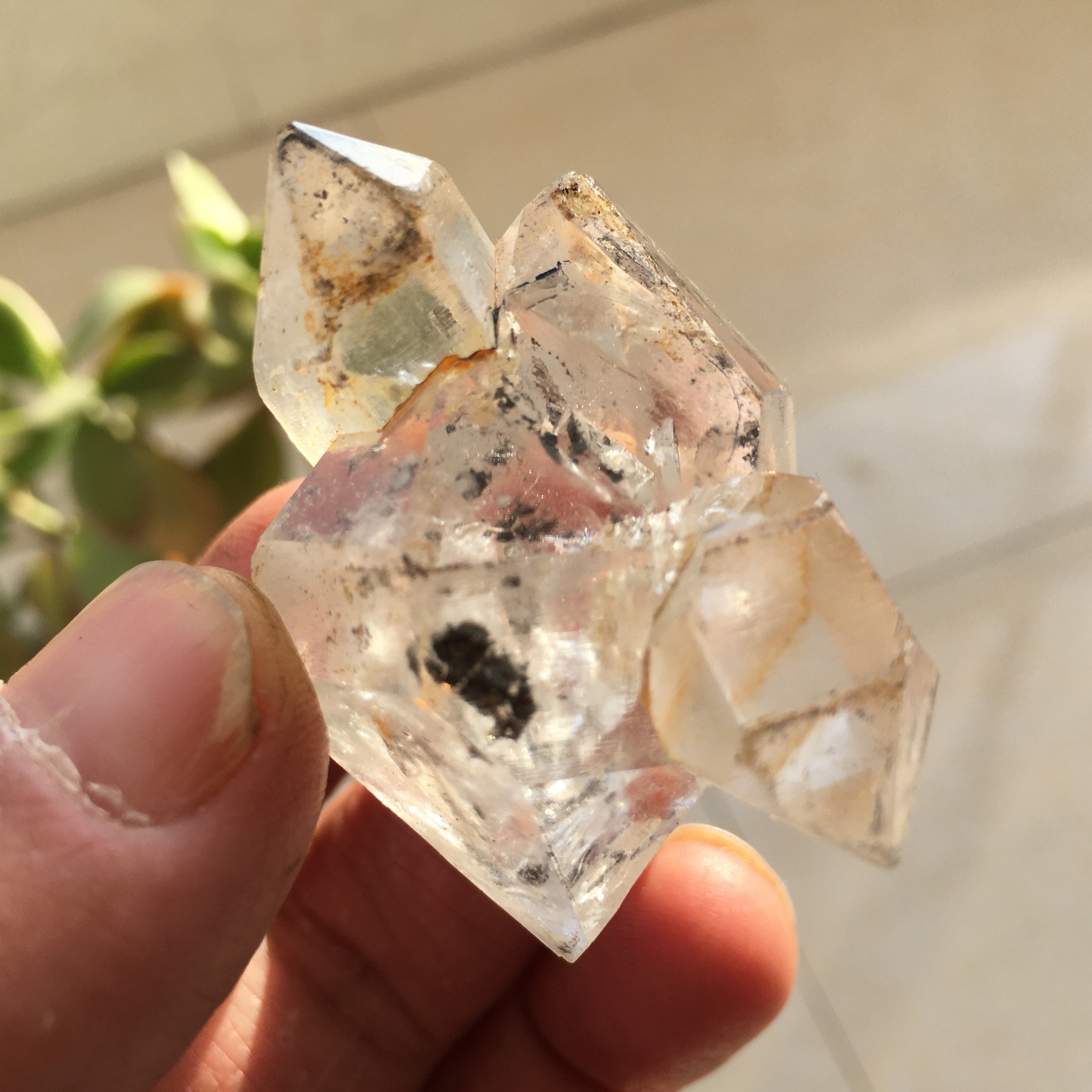 天然原石奇石，天然水晶 59g