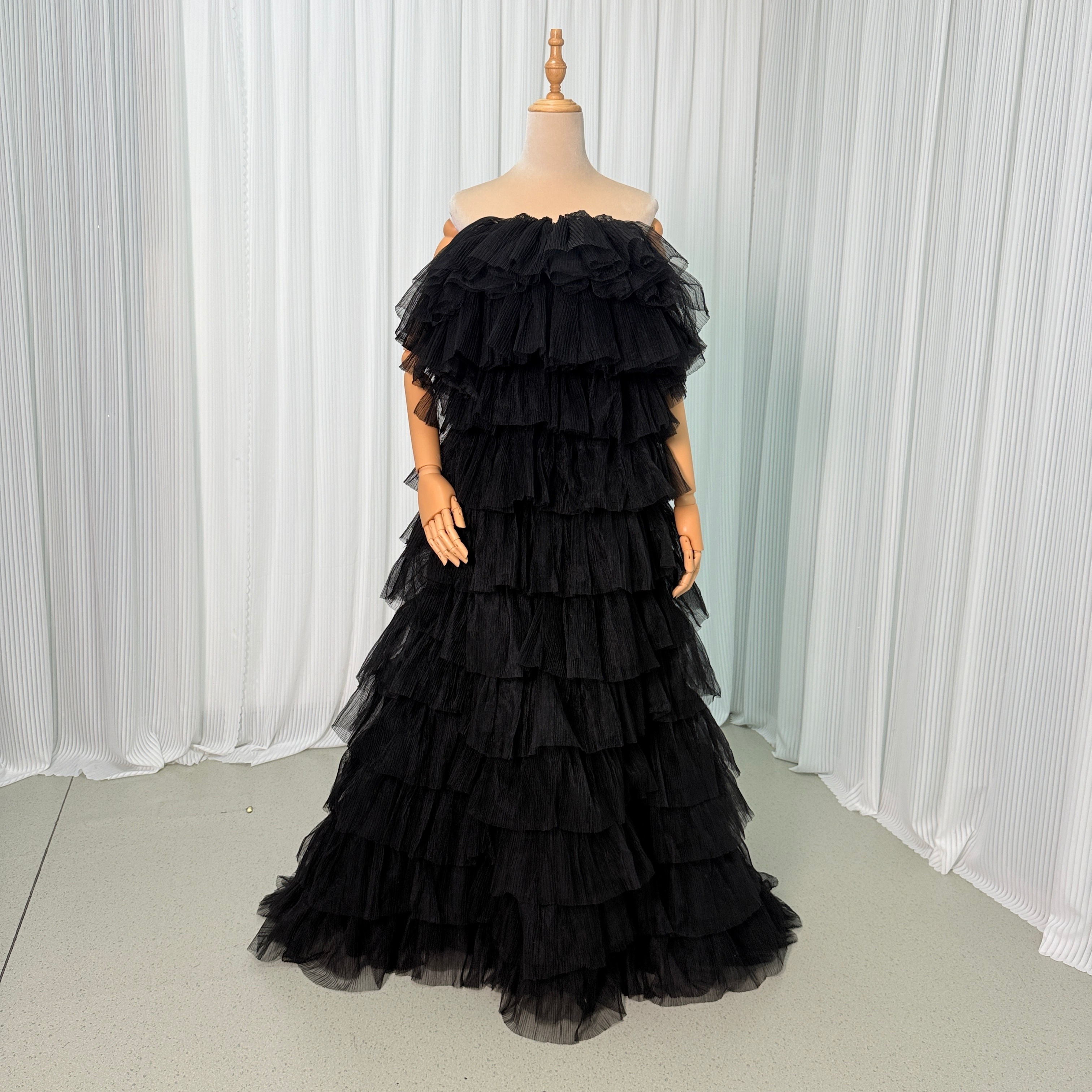 カラードレス ブラック ベアトップ バックレス 花嫁 スリット レイヤードドレス ミニトレーン