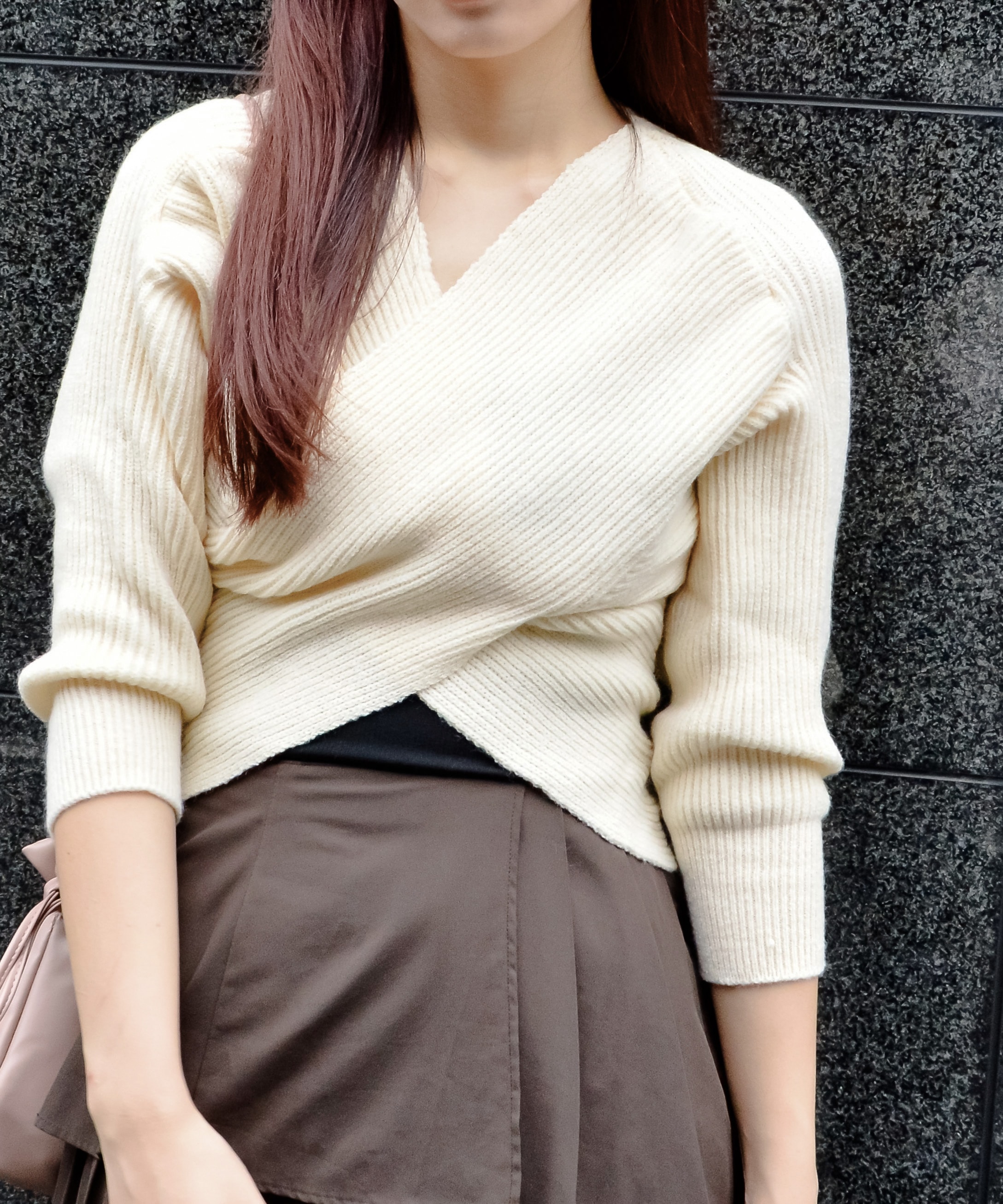 フロントクロスニットトップス