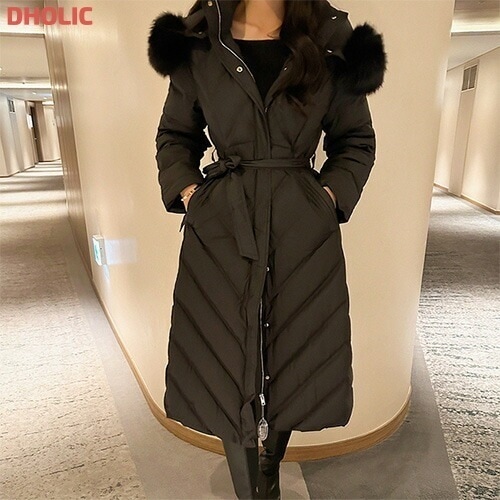 [メガ割りSALE]ストラップ付ハイネックエコファーフードロングダウンジャンパー