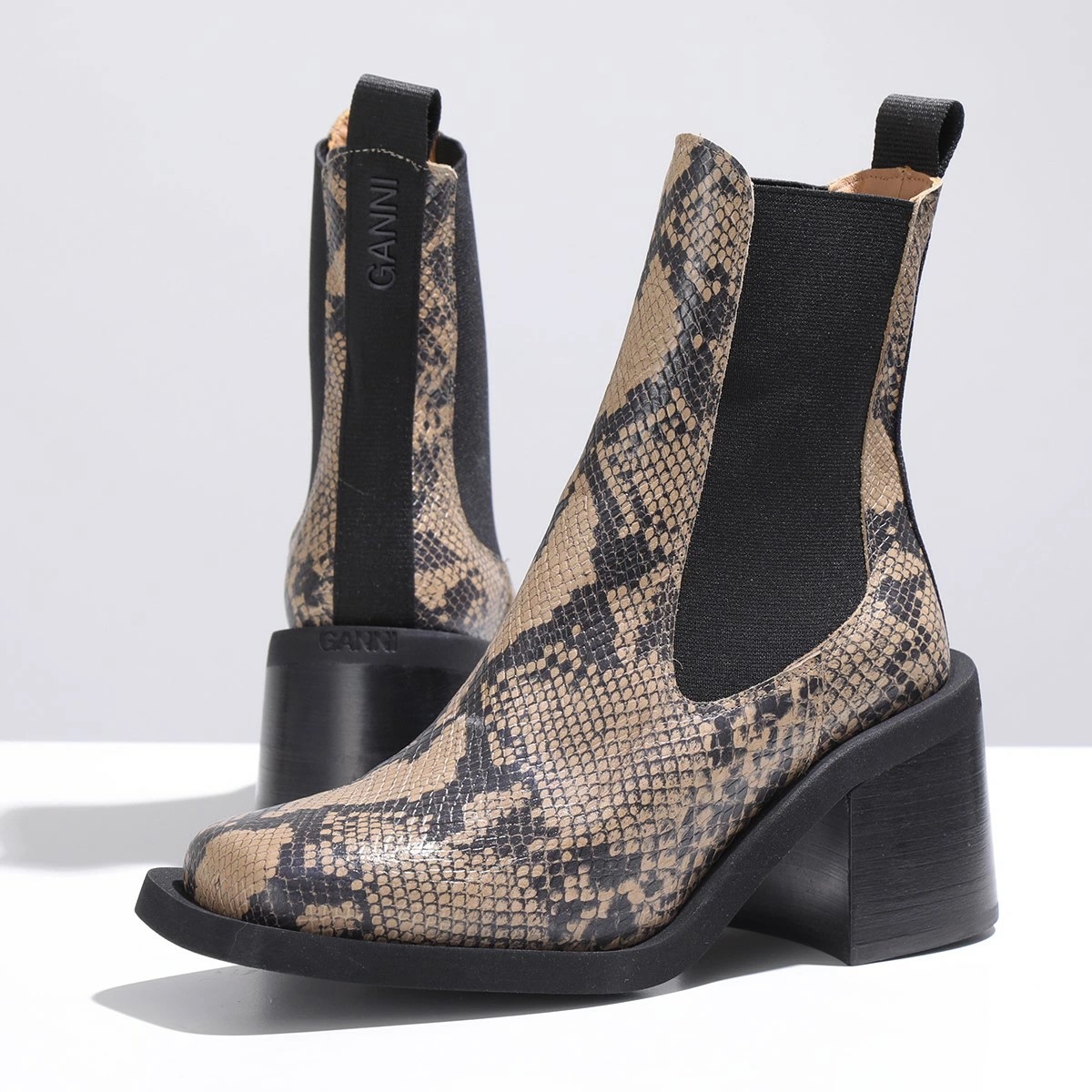 GANNI ガニー ショートブーツ S1894 4898 レディース レザー スクエアトゥ サイドゴア チェルシーブーツ パイソン 靴 840/Ermine