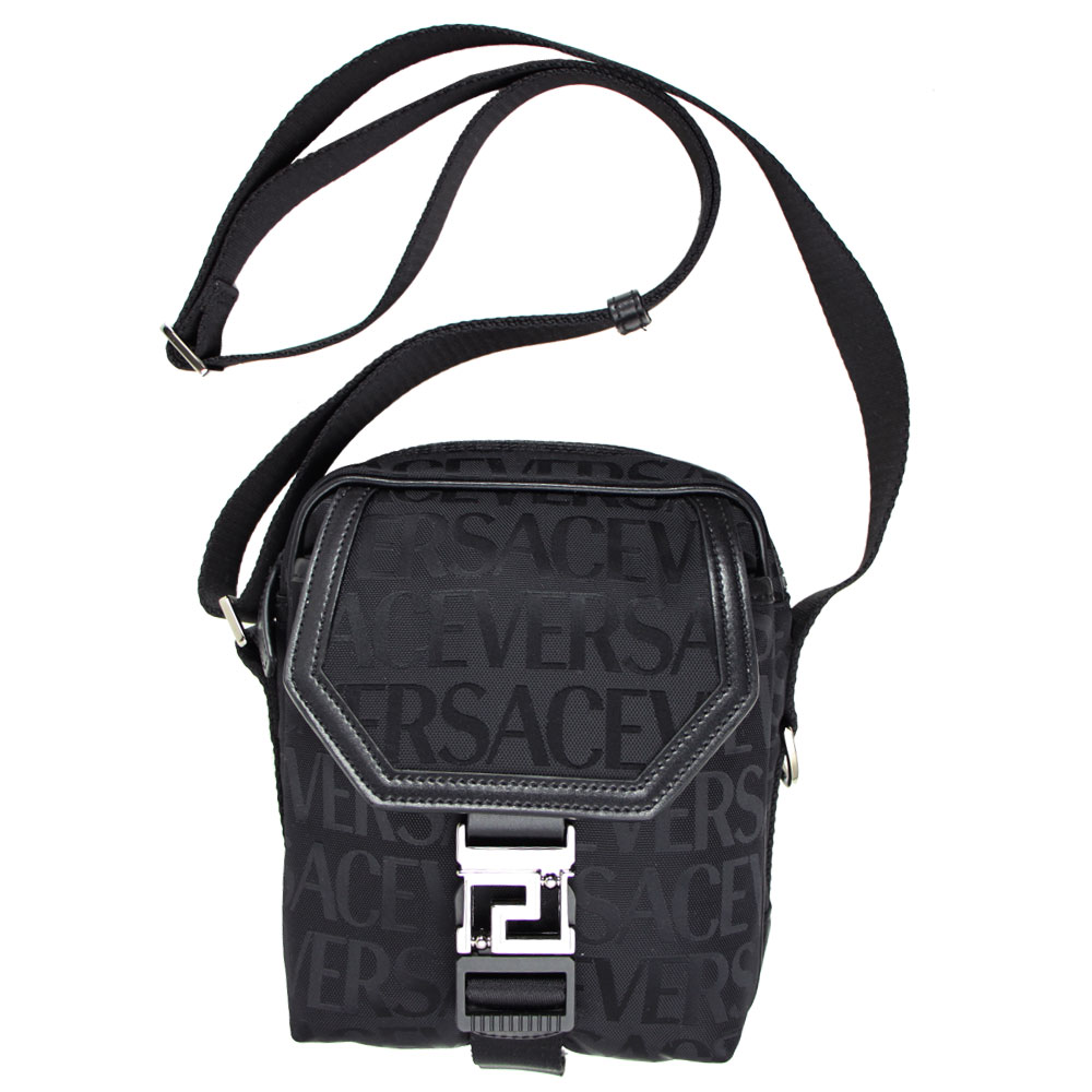 斜め掛けショルダーバッグ ロゴ ナイロン ブラック 1009919 1A07040