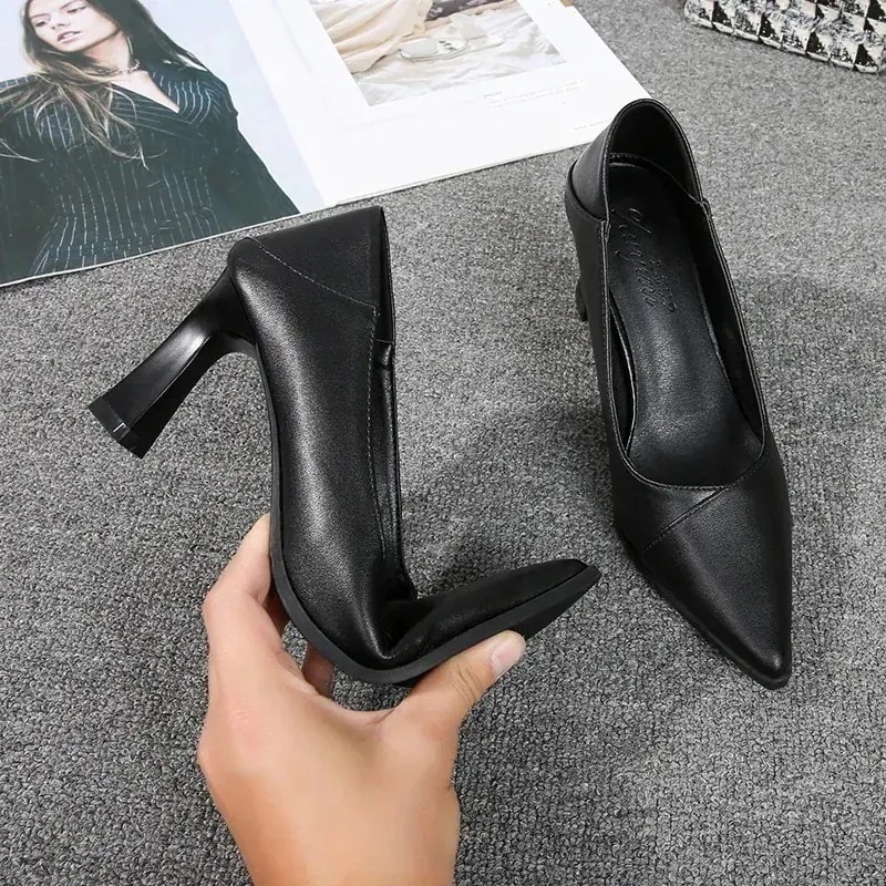 パンプス 靴 ヒール ハイヒール パンプス ヒールパンプス ミドルヒール レディース パンプスローヒール ポインテッドトゥ 韓国ファッション 5,121円