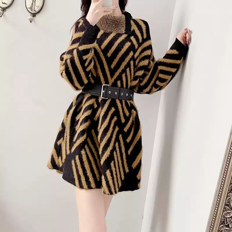 ハイネック 柄ニットワンピース ショート丈 レディース 長袖 きれいめ おしゃれ 冬 通勤 お出かけ パーティー イベント ショッピング カフェ S M L XL 2XL ブラウン