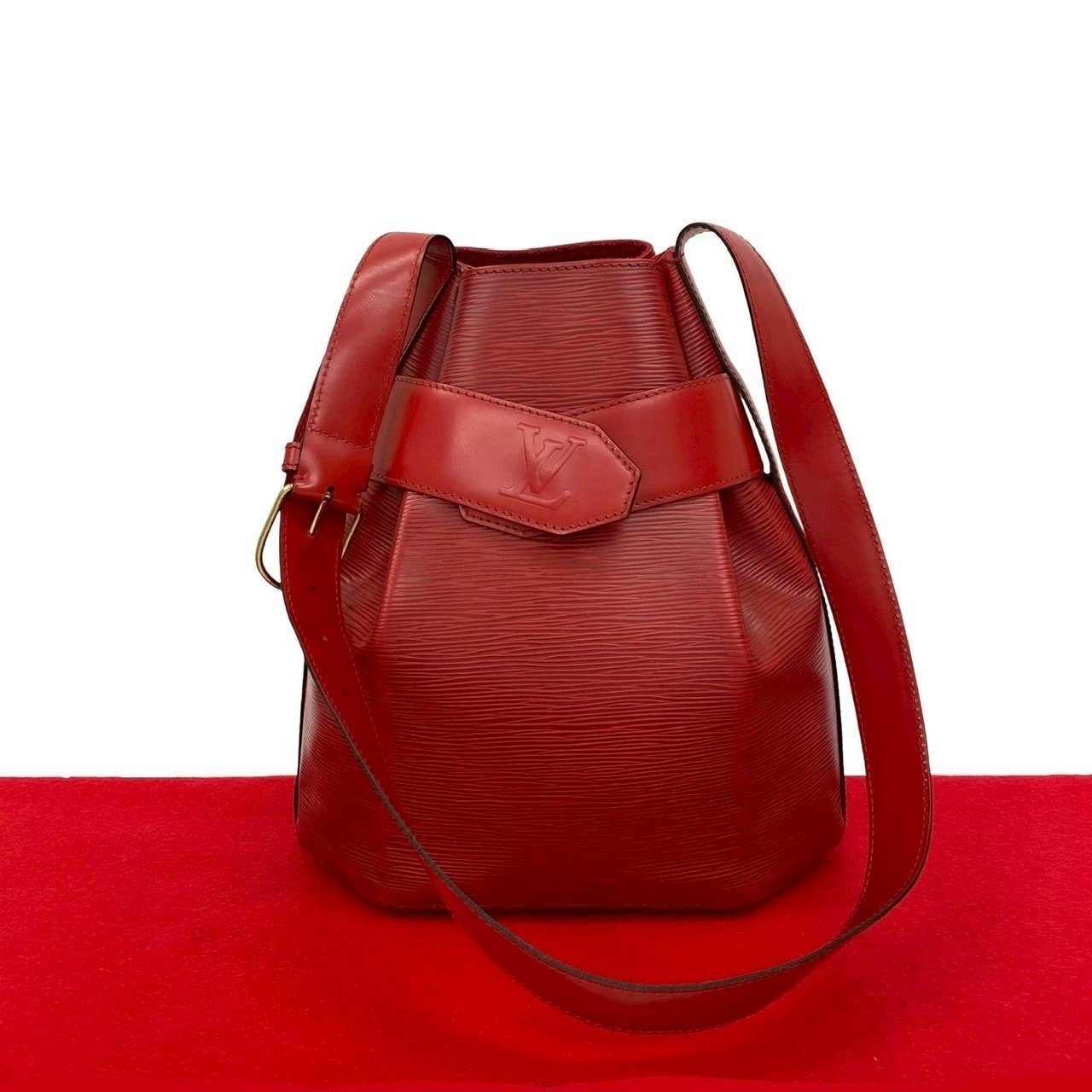 ヴィンテージ サックデポール PM エピショルダーバッグ レザー レッド 427-5