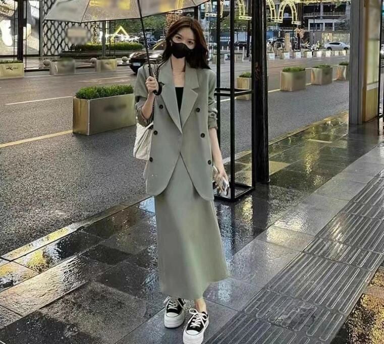 通勤 事務服 オフィス 2点 アップ キャリア セレモニースーツ 就活 ジャケット+スカート 入学/卒業式 体型カバー ビジネススーツ 上品 レディース リクルートスーツ 可愛い OL ママスーツ ス