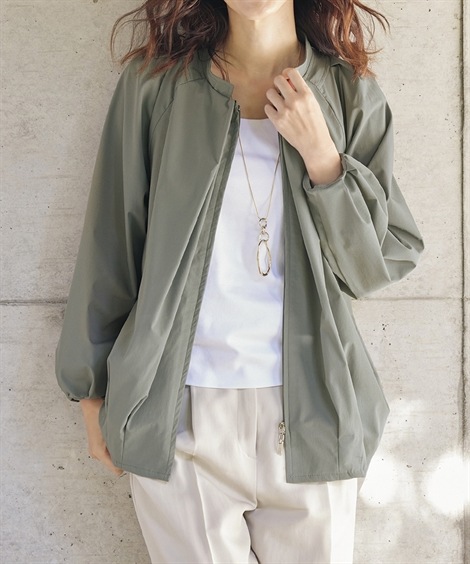 ジャンパー・ブルゾン タック使いスタンド襟ジャケット アトランダム