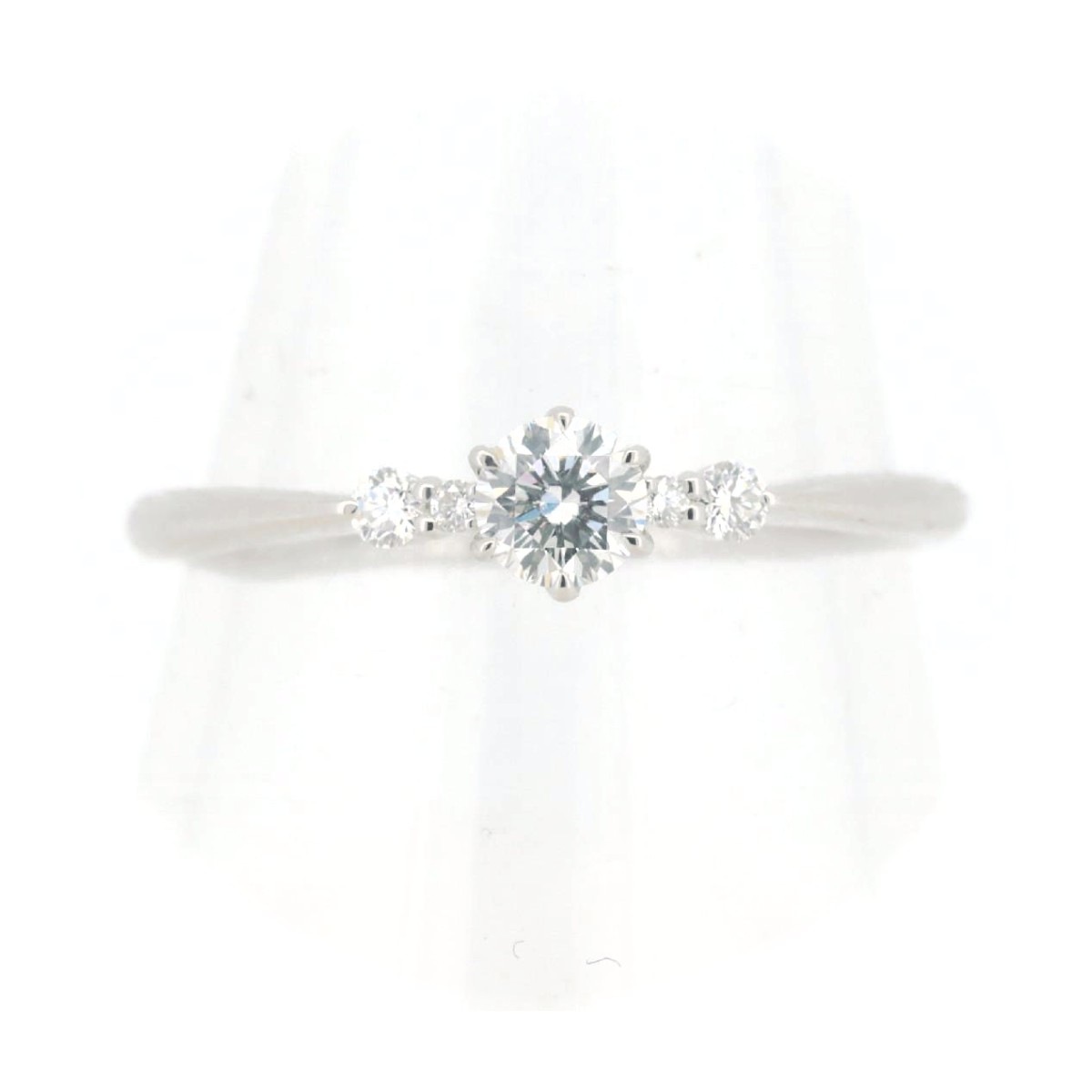 ロイヤルアッシャー ダイヤモンド リング 指輪 13.5号 0.24ct 0.06ct Pt950(プラチナ) 質屋出品