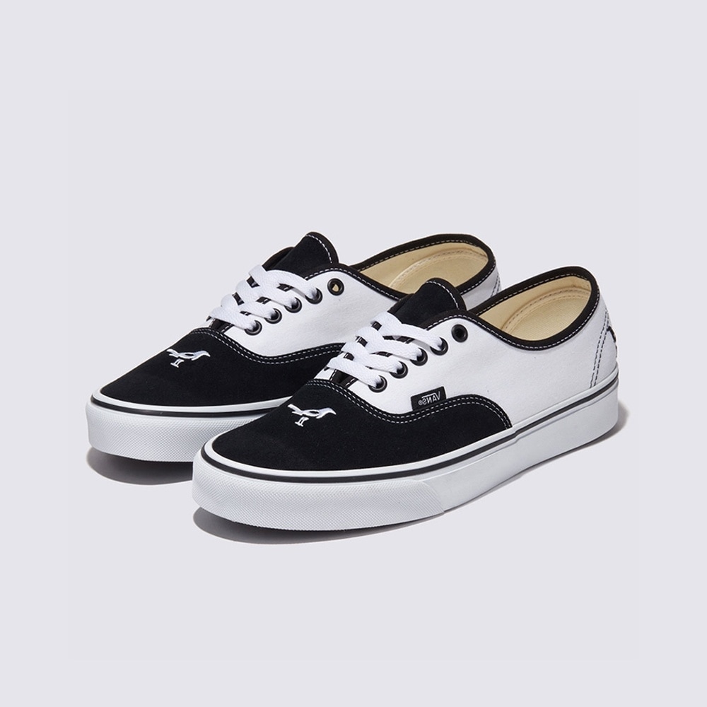 バンズオーセンティック-マグパイバードブラック:ホワイト/ VN0009PVBPB1