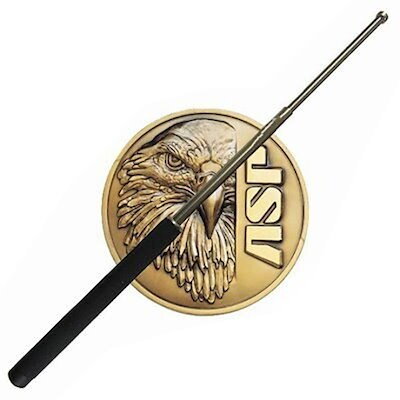 LED6　レインボー　きれいに光ります‼️　動画見せれないのが残念です。 小さな防水LEDが13色の光で幻想的な雰囲気を演出 \u2013 LEDライト台座 MAME