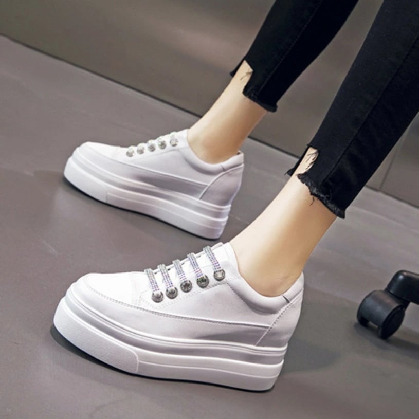 クーポン スニーカー 厚底 レディース スリッポン 靴 インヒール スリッポン スニーカー 春 夏 秋 軽量 歩きやすい カジュアル 黒 ブラック ホワイト 白 ウェッジヒール 美脚 シークレットシュ