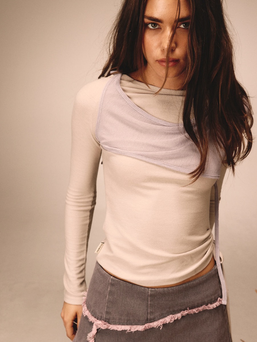 【GLOWNY】 JOSHUA PANELED LONG SLEEVE : BEIGE / LAVENDER