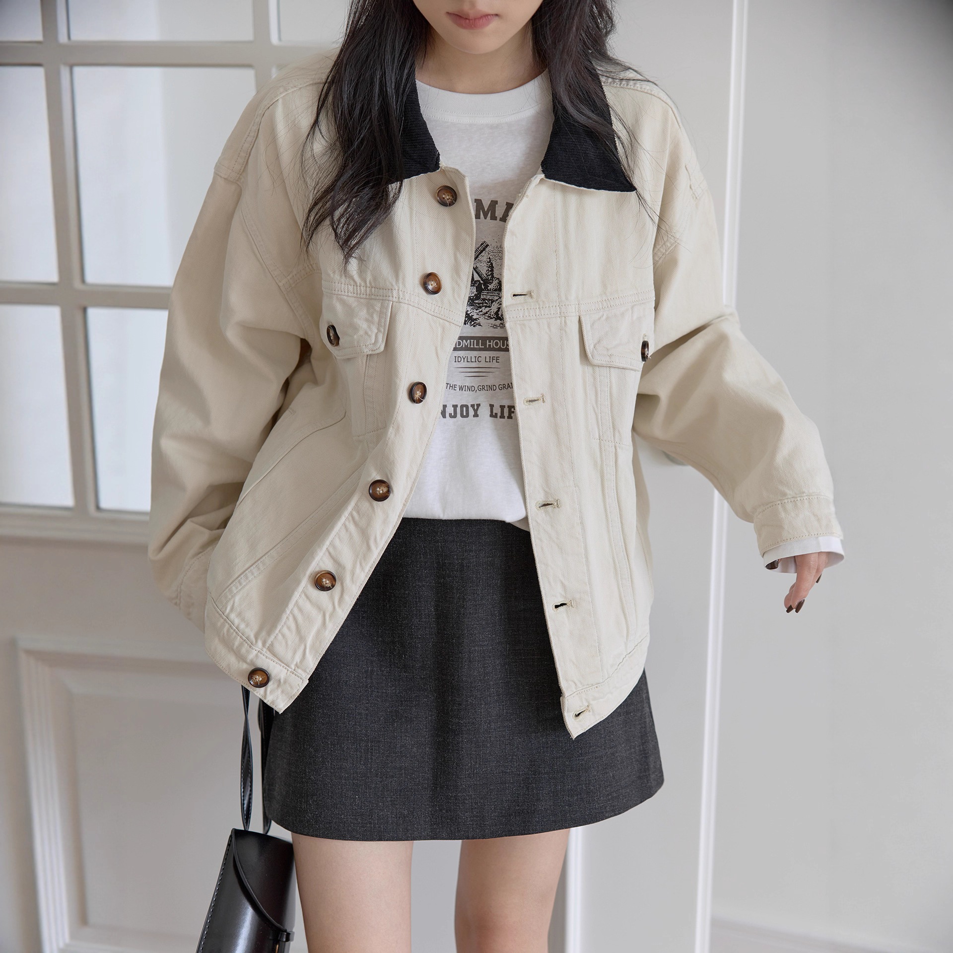 ウィックカラーコントラストバーンスタイルデニムジャケット女性用レトロハイエンドオフホワイトルーズシルエットジャケット