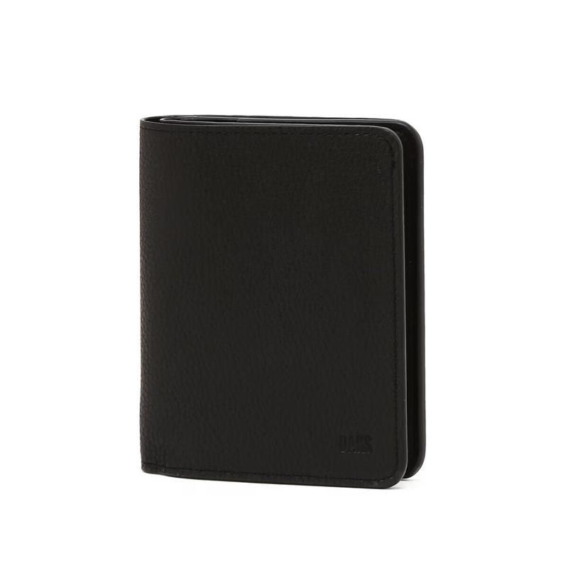 DBWA6E750BK ブラック エンボスロゴ 牛革 ミディアム財布