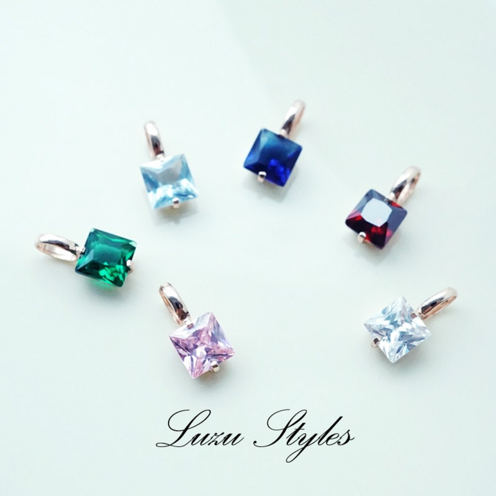 ルーズ14k 12ヶ月誕生石ネックレスペンダント