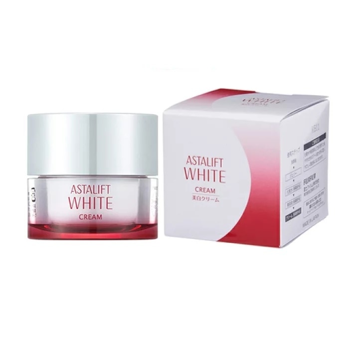 国内正規品アスタリフト　クリーム本体30g「医薬部外品」 4,392円