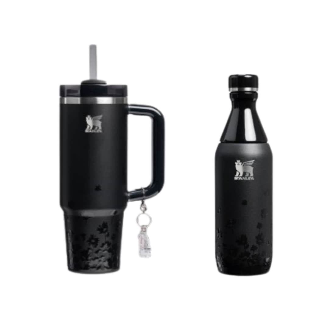 [Stanley 1913 × JENNIE] 限定版 Quencher Luxe タンブラー & スリムボトル 韓国発 / ミッドナイトルビーとニニバラチャーム - 韓国公式