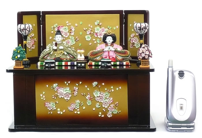 【送料無料】【雛人形】【E049】　極彩　陶器親王雛飾りセット【ひな人形】【新作】【秀光】【限定品】【smtb-u】