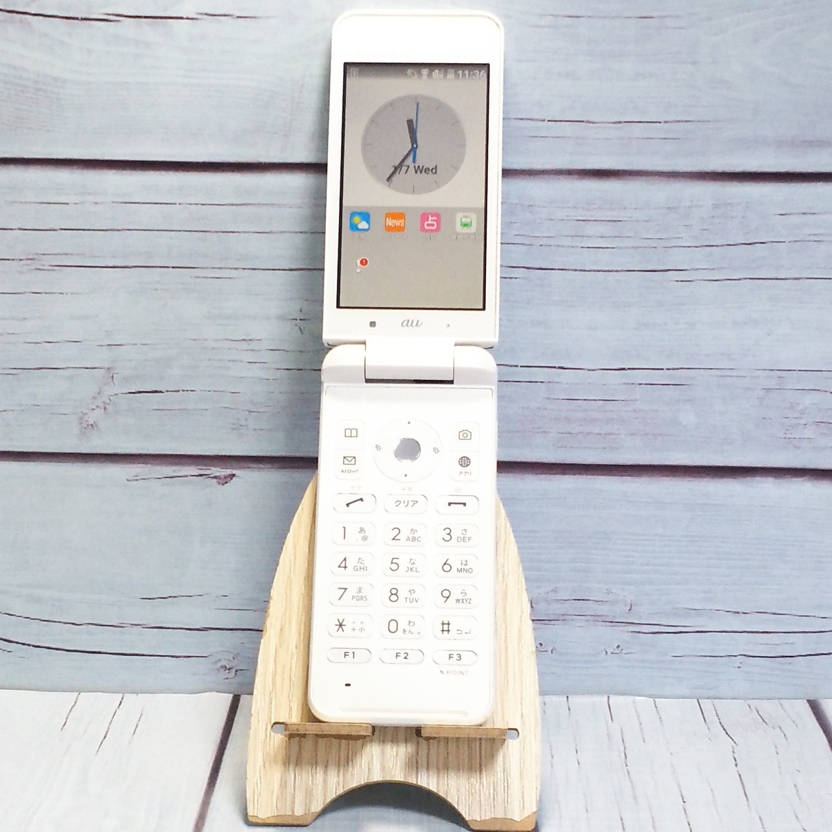 【送料無料】KYOCERA au GRATINA 4G KYF31 White ホワイト 本体 白ロム SIMロック解除済み SIMフリー B418693