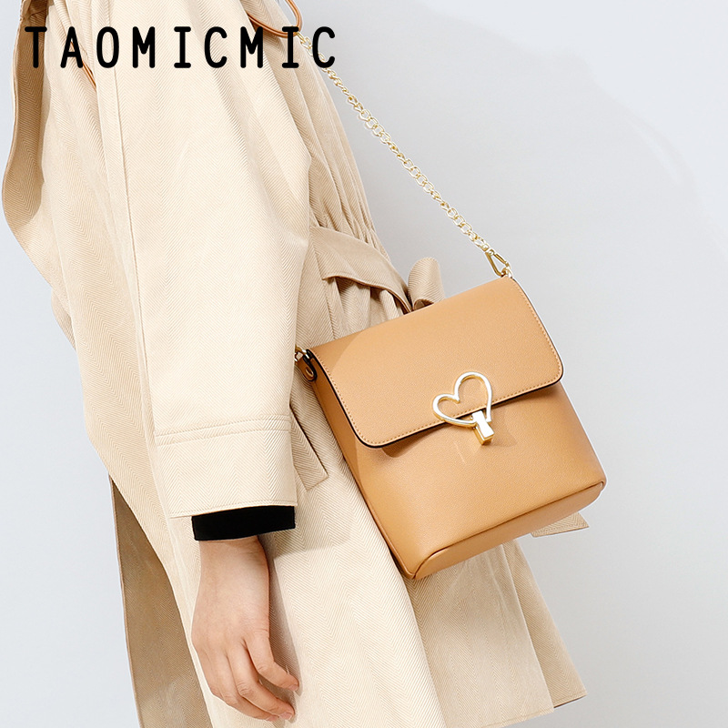 2枚目半額ミニショルダーバッグ 斜めがけ ヴィンテージ チェーンショルダー ショルダー 韓国ファッション ショルダーバッグ チェーン レディース 大容量 大きめブラウン カジュアル 軽量 韓国