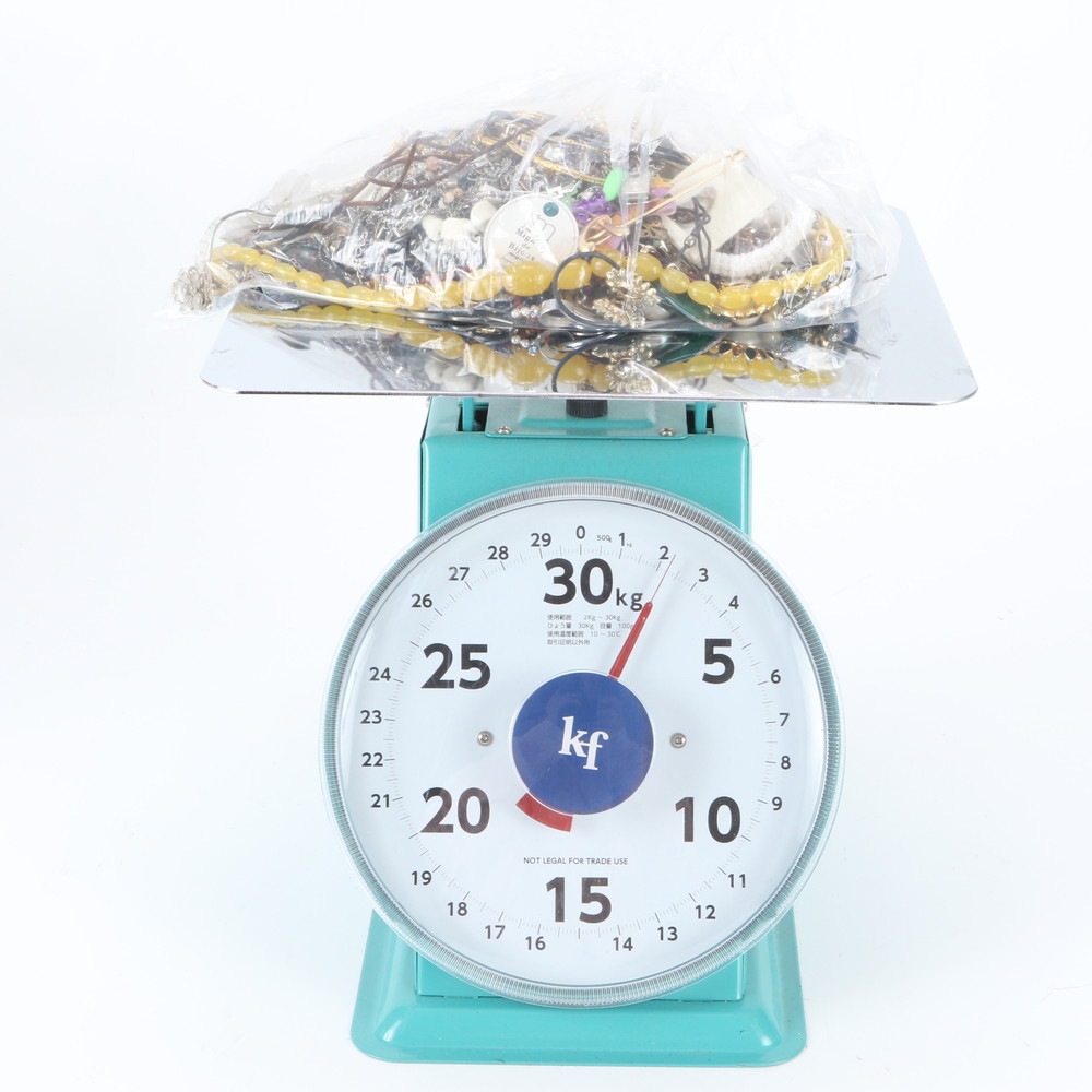アクセサリー 大量 まとめ 総重量 約 2kg ペンダント ゴールド シルバー バレッタ 指輪 ブレスレット ネックレス レディース MPE EB8-5 中古