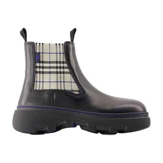 BURBERRY Women Boots 8102206 A1189 black