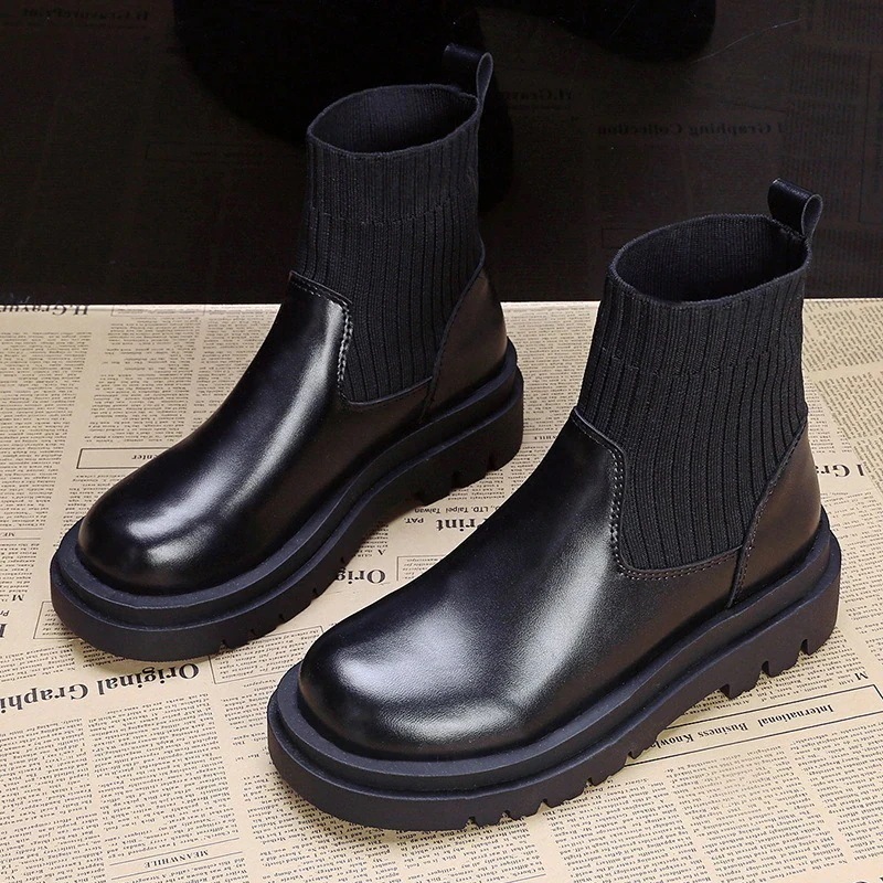 秋冬ファッション レディースショートブーツ ブーツ マーティンブーツ 女性 秋と冬 新しい ストレッチソックスブーツ 厚底 通気性 ブーツ 靴