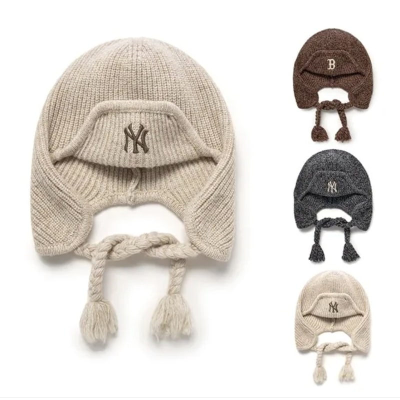EARFLAP BEANIE かわいい帽子
