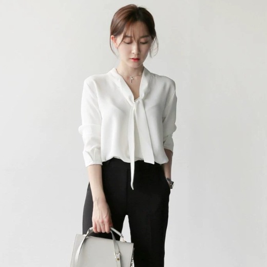 トップス シャツ シフォンシャツ ブラウス プルオーバー 袖付き 長袖 襟なし スカーフ付き かわいい 大人可愛い きれいめ シンプル 大人 上品 おしゃれ かっこいい 大人女子 レトロ こなれ感