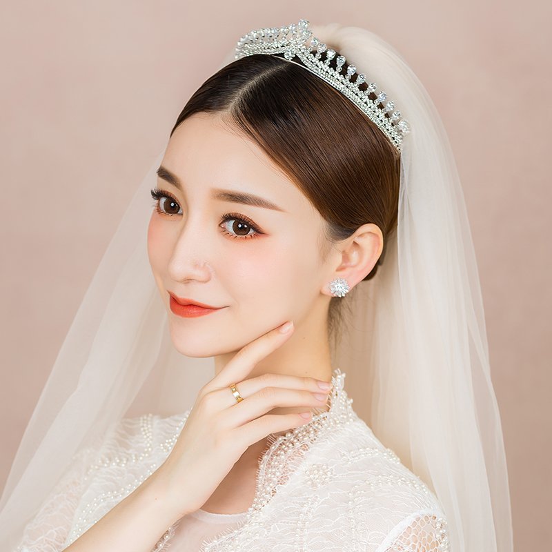 ウエディング ティアラ 髪飾り プリンセス 上品 結婚式 ヘッドドレス ブライダル用 花嫁 パーティ