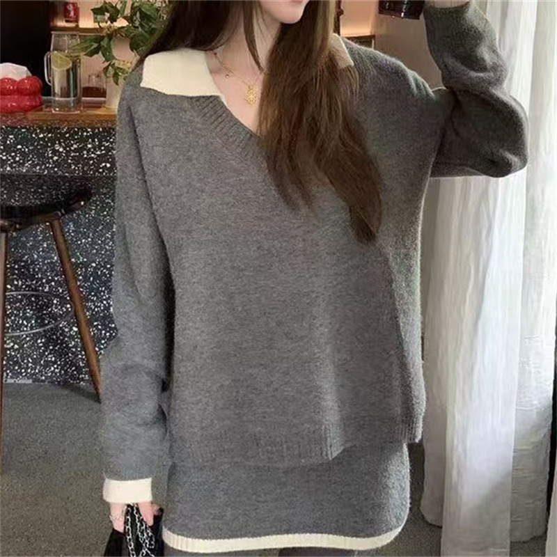 韓国風エレガントニットウェアセット（レディース）2025年秋冬ゆったりとしたセータートップとショートスカートのツーピースセット