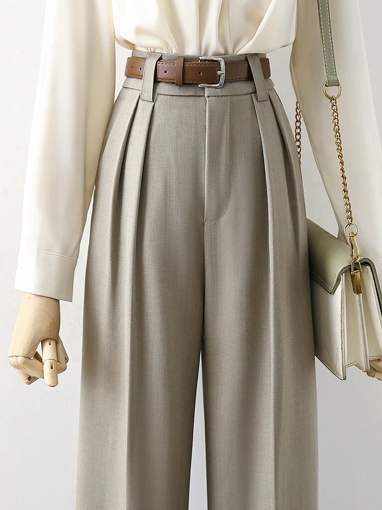 パンツハイウエストのストレートスーツのズボンの女性の春と秋の新型の黒色のワイドレギンスのズボンのOLの職業の百合はやせているズボンを現します