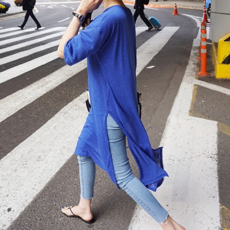 トップス Tシャツ ロングTシャツ 5分袖 ラウンドネック サイドスリット ロング丈 かわいい 大人可愛い きれいめ シンプル 上品 おしゃれ かっこいい カジュアル こなれ感 個性的 主役級 存在感