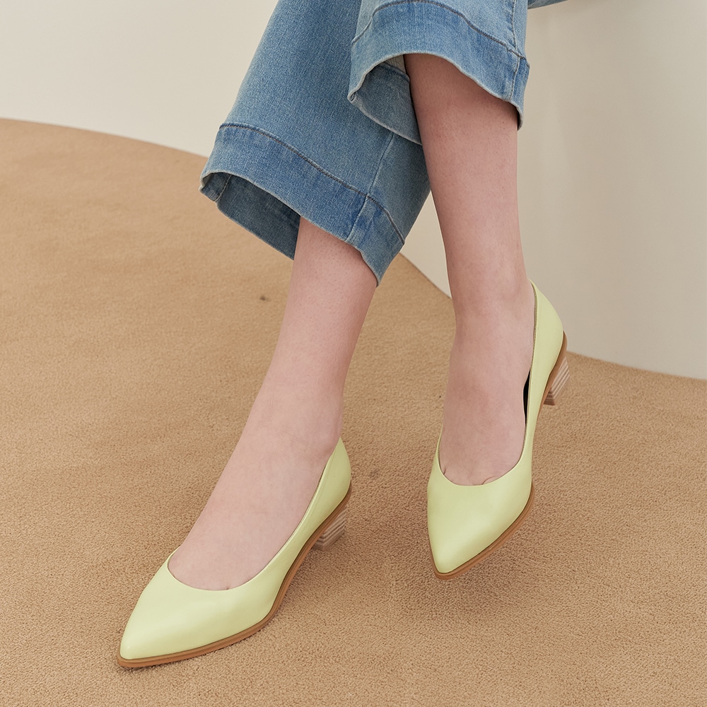 Wood Pumps_LightGreen