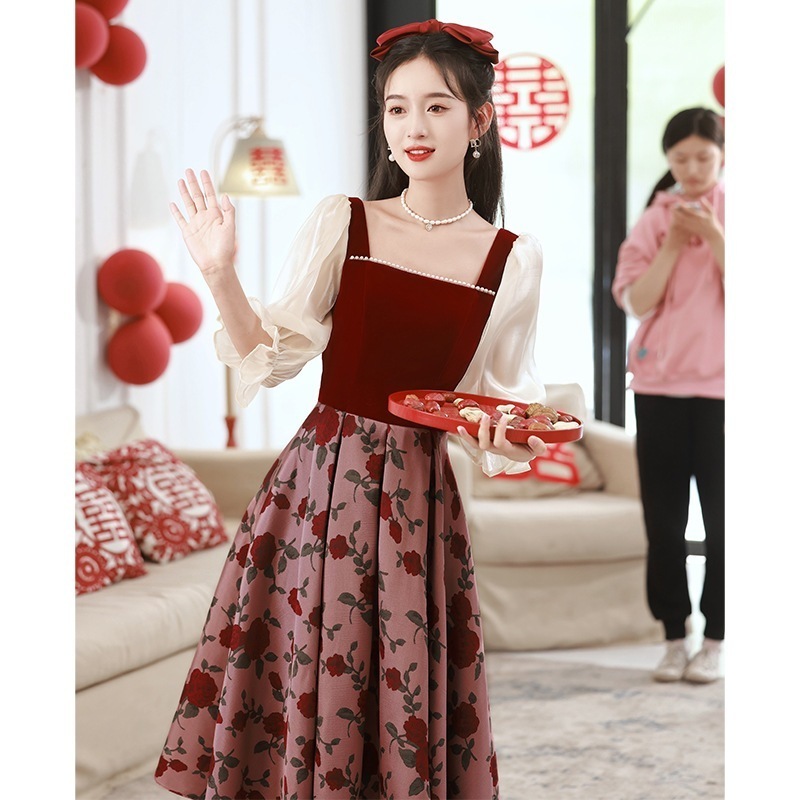 トーストウェア花嫁バーガンディ婚約ドレススカート女性ライト高級ニッチハイエンドデイリー小男性リターンウェア結婚式