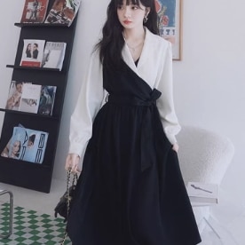 レディース ワンピース ミディアム丈ワンピース フレアワンピース ミディアム丈 長袖 角襟 Vネック フレア ウエストリボン かわいい 大人可愛い きれいめ シンプル 上品 おしゃれ かっこいい