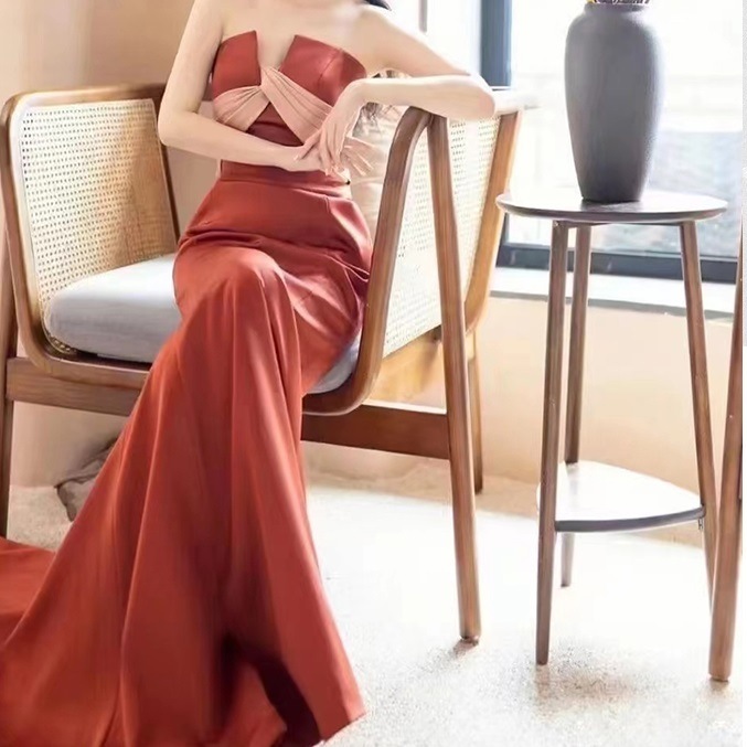 ドレス ワンピース ウェディング パーティー 結婚式 二次会 披露宴 演奏会 発表会 ステージ 舞台 キャバ 衣装 ラウンジ クラブ ロング 袖なし ノースリーブ マーメイド スレンダー スリム 細身