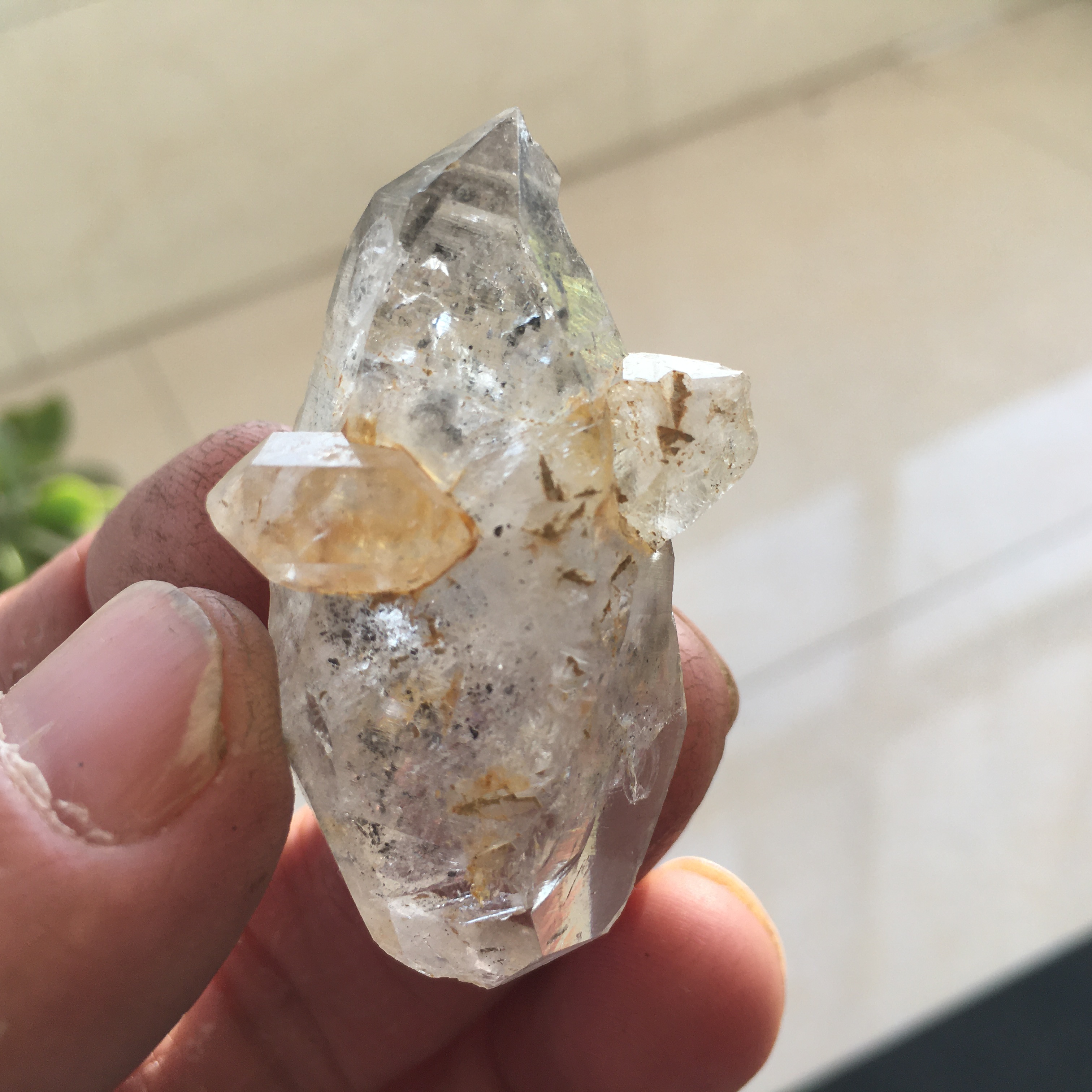 天然原石奇石，天然水晶 31g