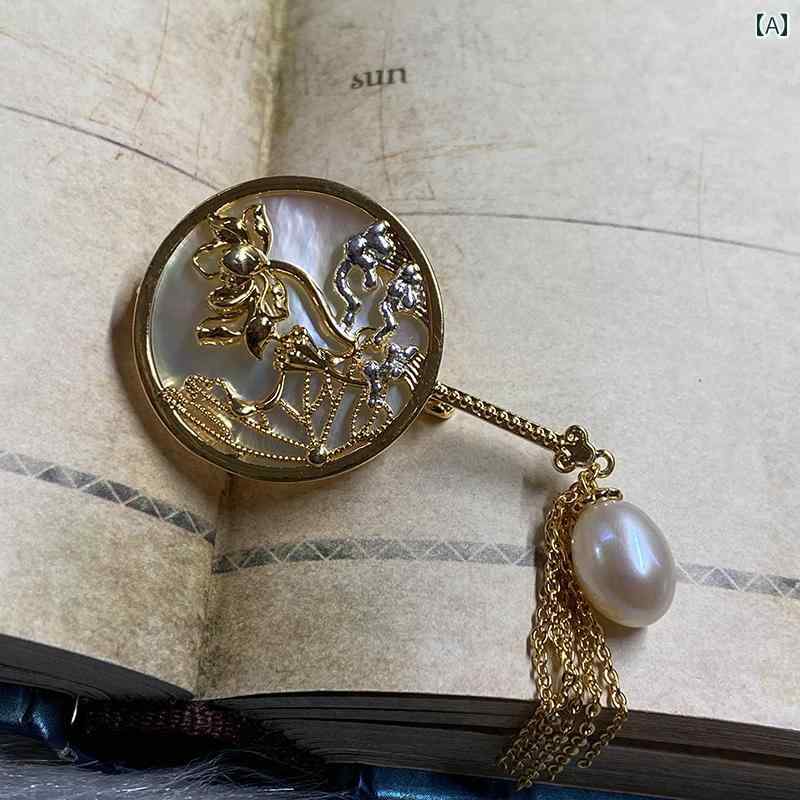 セレモニー ブローチ レディース ブローチ チャイナ風 フリンジ レトロ 扇形 満月 女性 韓国 淡水 パール 個性 おしゃれ エレガント