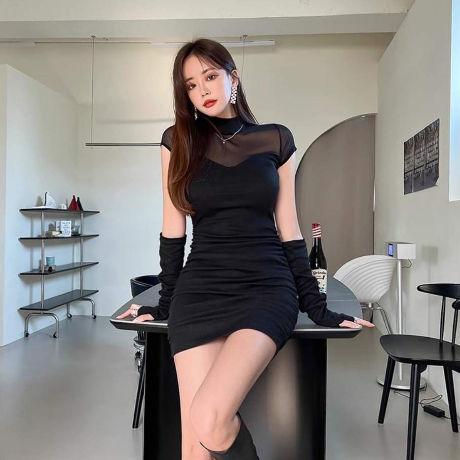 ワンピース ミニ丈 ショート ショート丈 袖あり ノースリーブ 半袖 ハイネック 襟なし フレア Aライン 透け感 シースルー きれいめ カジュアル 大人 上品 おしゃれ お洒落 かっこいい