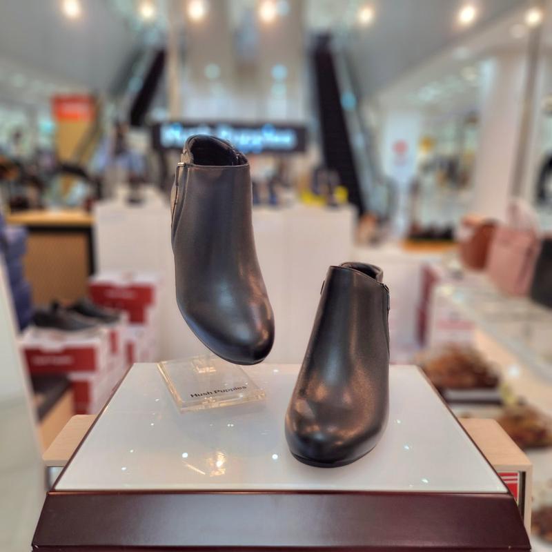 女性 足が楽な軽量5cm基本ビューティー型ジッパーショートブーツ3FR433-F_CA