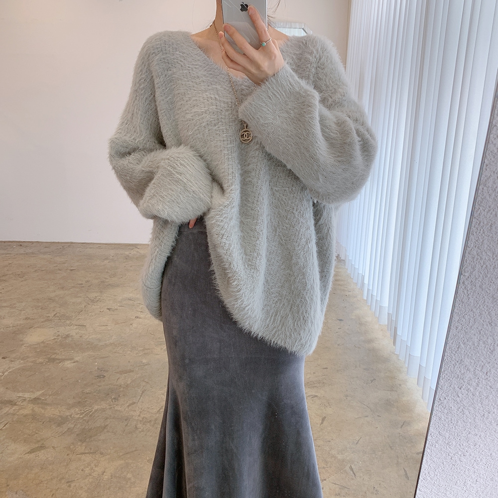 レディース トップス カットソー ニット セーター 長袖 Vネック かわいい 大人可愛い きれいめ シンプル 上品 おしゃれ モード系 モダン 無地 春 秋 冬 ロングシーズン デート お出かけ