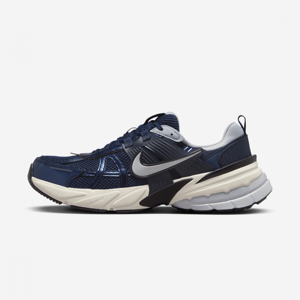 ナイキ V2K ラン HJ4497 400