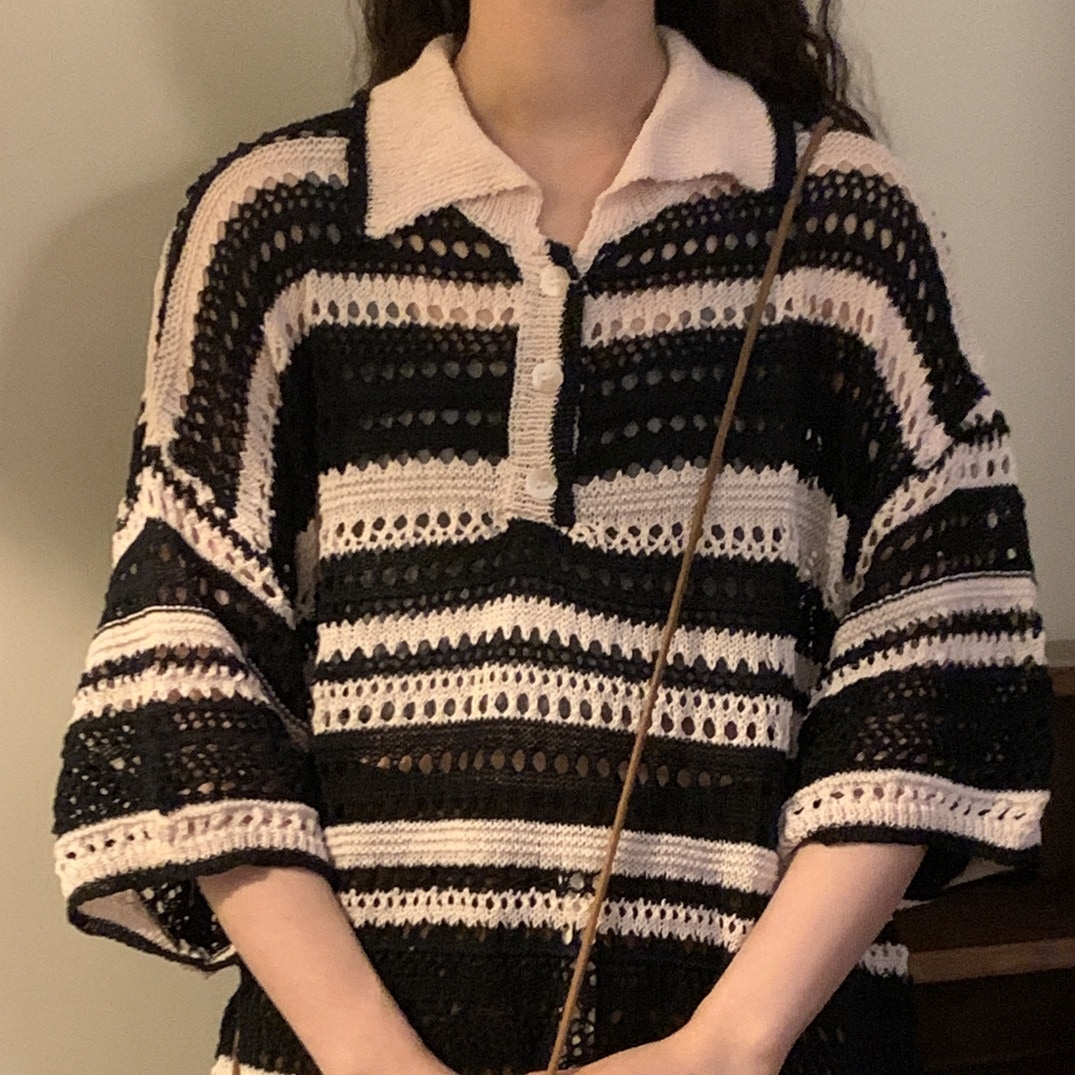 トップス セーター プルオーバー 5分袖 ポロカラー ハーフボタン 透かし編み ミディアム丈 かわいい 大人可愛い きれいめ シンプル 上品 おしゃれ かっこいい カジュアル レトロ こなれ感 個性的