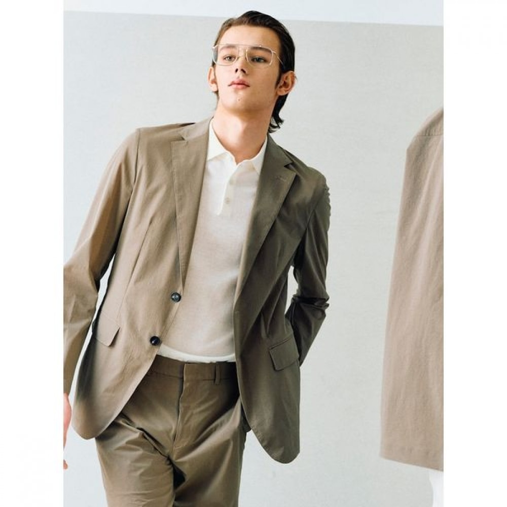 [ロガディス] 軽量ナイロンストレッチソリッドセットアップジャケットベージュ（RY5411P72A）