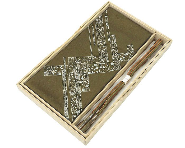 帯締め 帯揚げ 新品 正絹 帯締め帯揚げ セット 2点 高麗平組 化粧箱入り o2351
