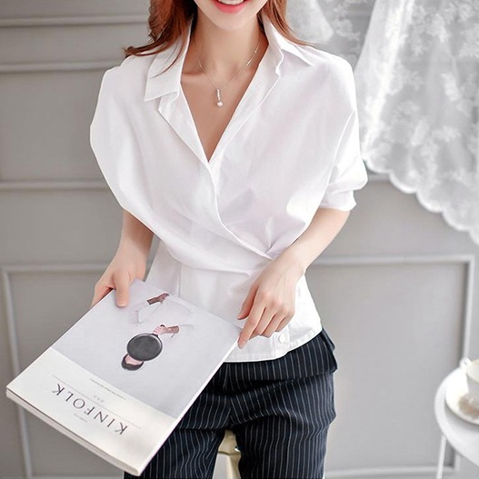 シャツ レディース ブラウス ボリュームスリーブ バルーンスリーブ 透け感 アシンメトリー ミニ ショート 普通丈 袖あり シースルー 半袖 Vネック ハイネック 上品 清楚 清楚感 スリム タイト