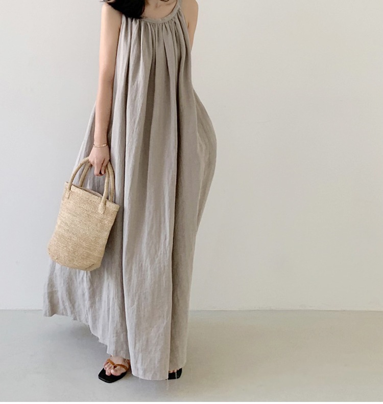ワンピース キャミソール マキシ マキシ丈 袖なし Uネック ラウンドネック 襟なし セミフレア ワイド Aライン かわいい 大人可愛い きれいめ シンプル 大人 上品 おしゃれ お洒落 大人可愛い