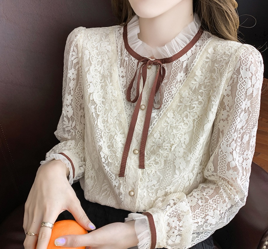 トップス シャツ ブラウス 白シャツ 白トップス 袖あり 長袖 パフスリーブ ハイネック 襟なし ストレート Iライン レース リボン 前開き 透け感 薄手 かわいい 大人可愛い きれいめ 大人 上品 6,098円